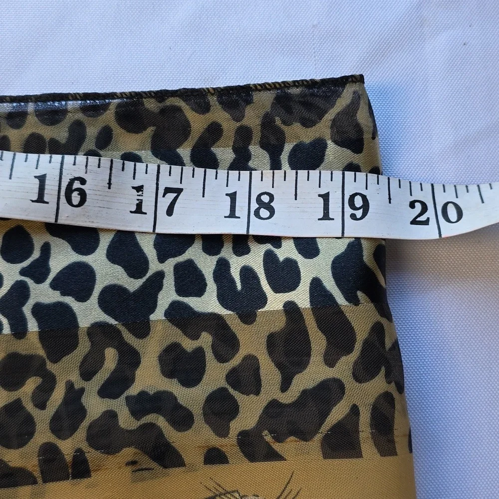 Gold and Black‎ Animal Print Scarf Satiny Cheetahs Tigers Square 40in. EUC